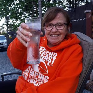 Meet your Posher, Annetta